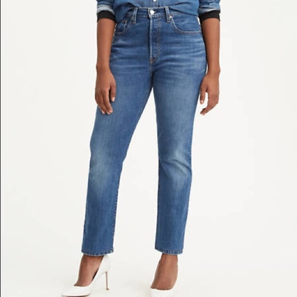 Levi’s Boyfriend high rise dark wash blue Jeans - Picture 2 of 9